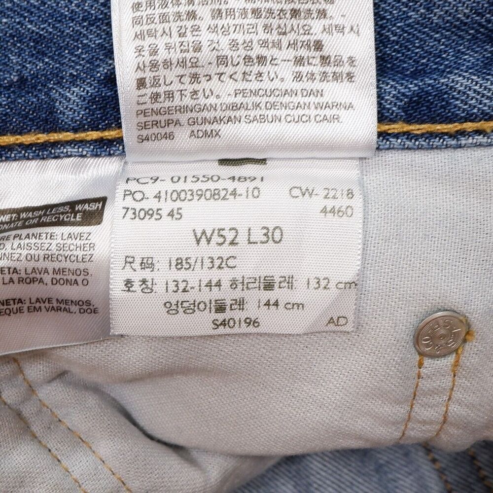 Levis 550 Jeans Mens Size 52x30 Measures 49x28 Blue Straight Leg Cotton Denim - Picture 8 of 13